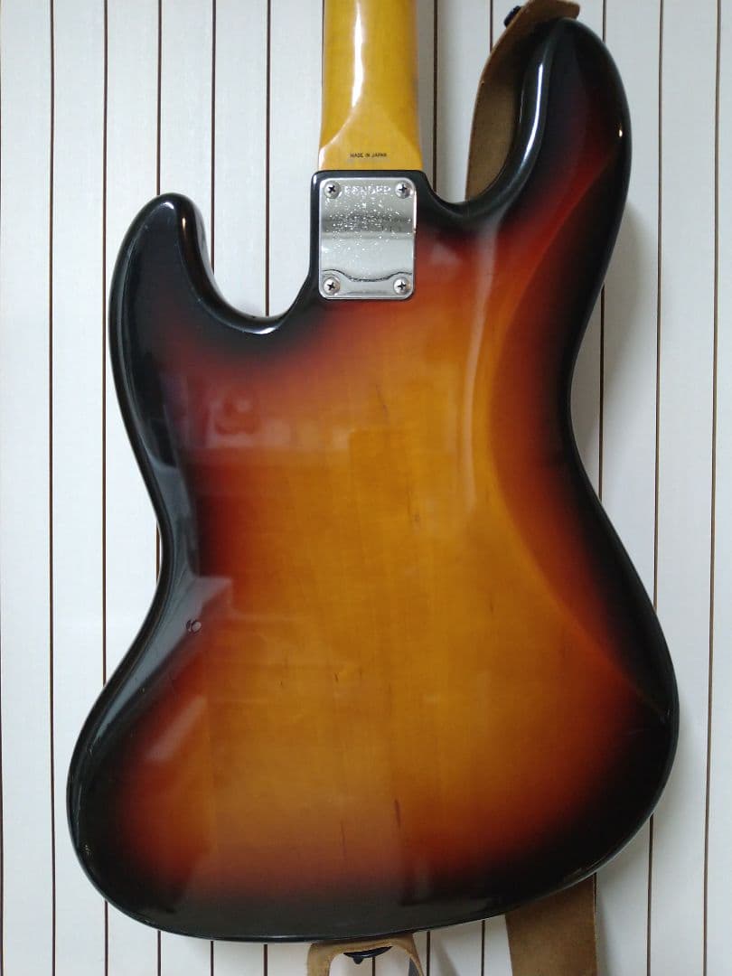 エレキベース FENDER　JAPAN　jazz Bass