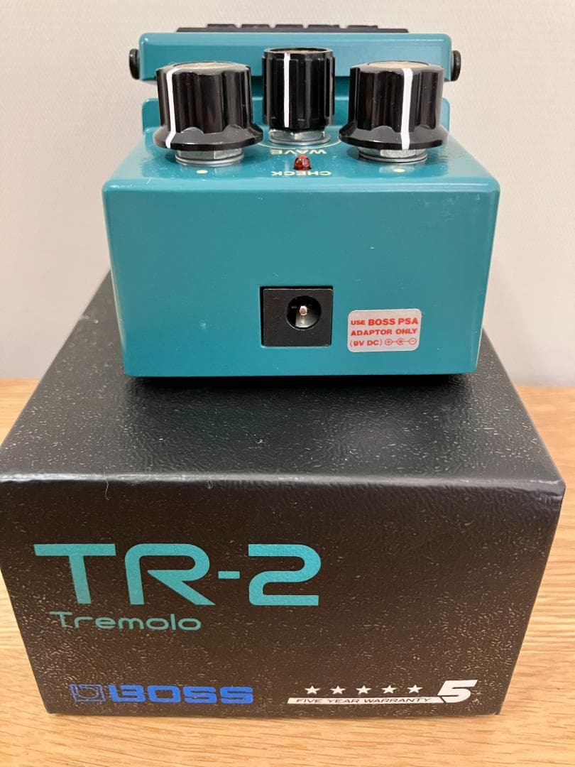 BOSS TR-2(トレモロエフェクター)