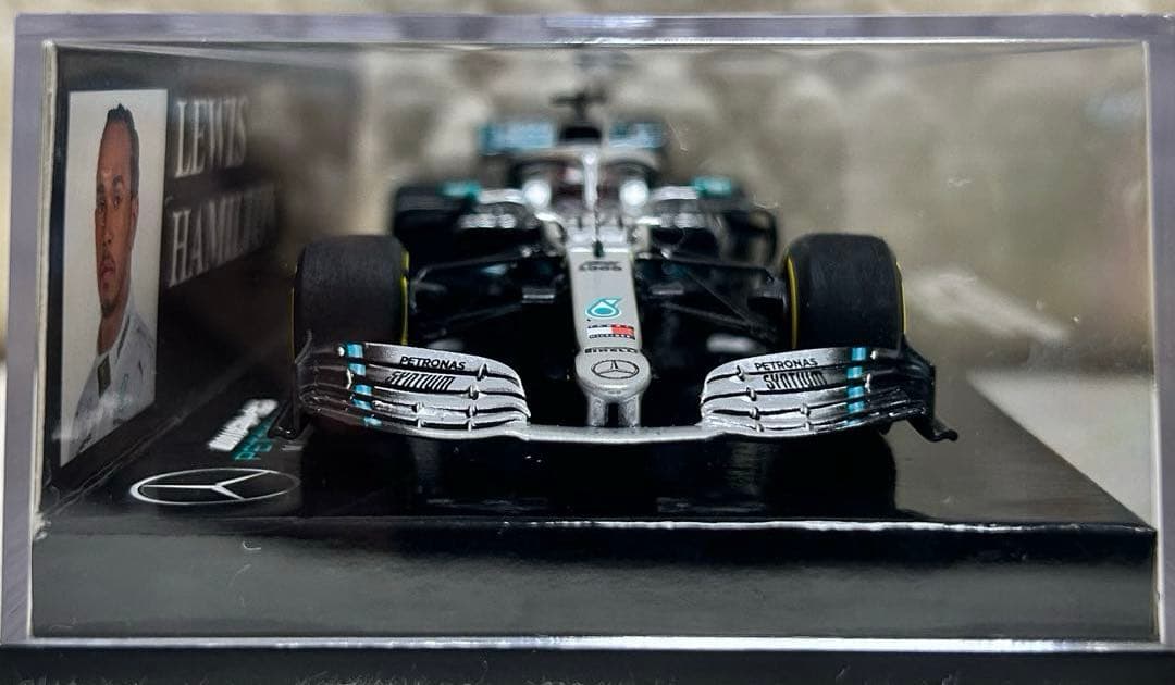 ミニチャンプス 1/43 メルセデス W10 ハミルトン2019年 中国GP優勝