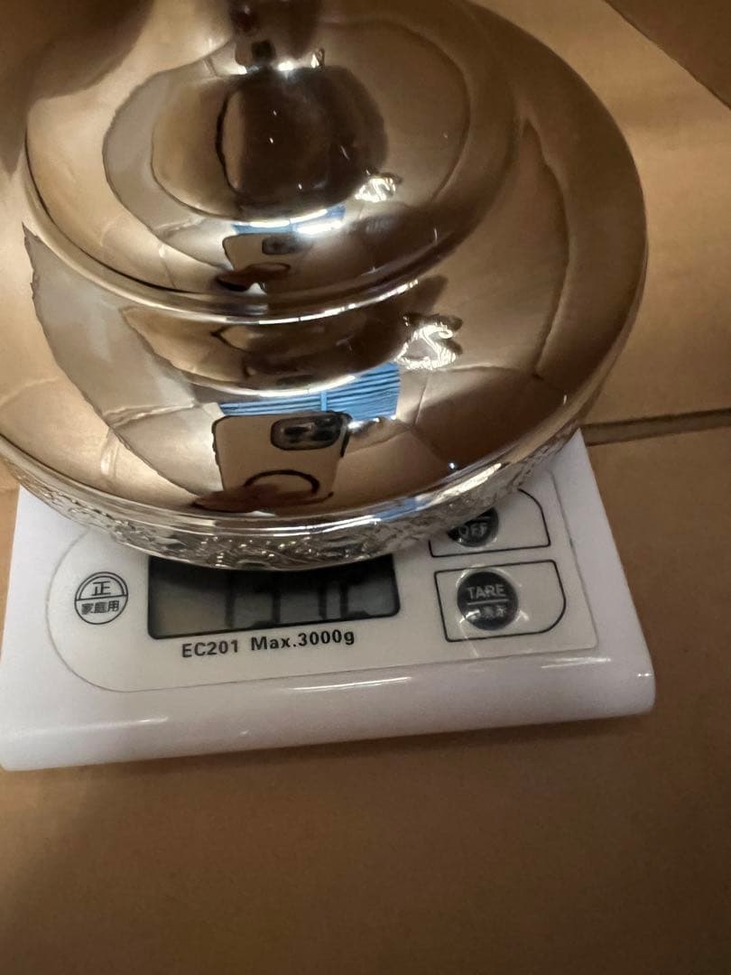 銀製 1086g