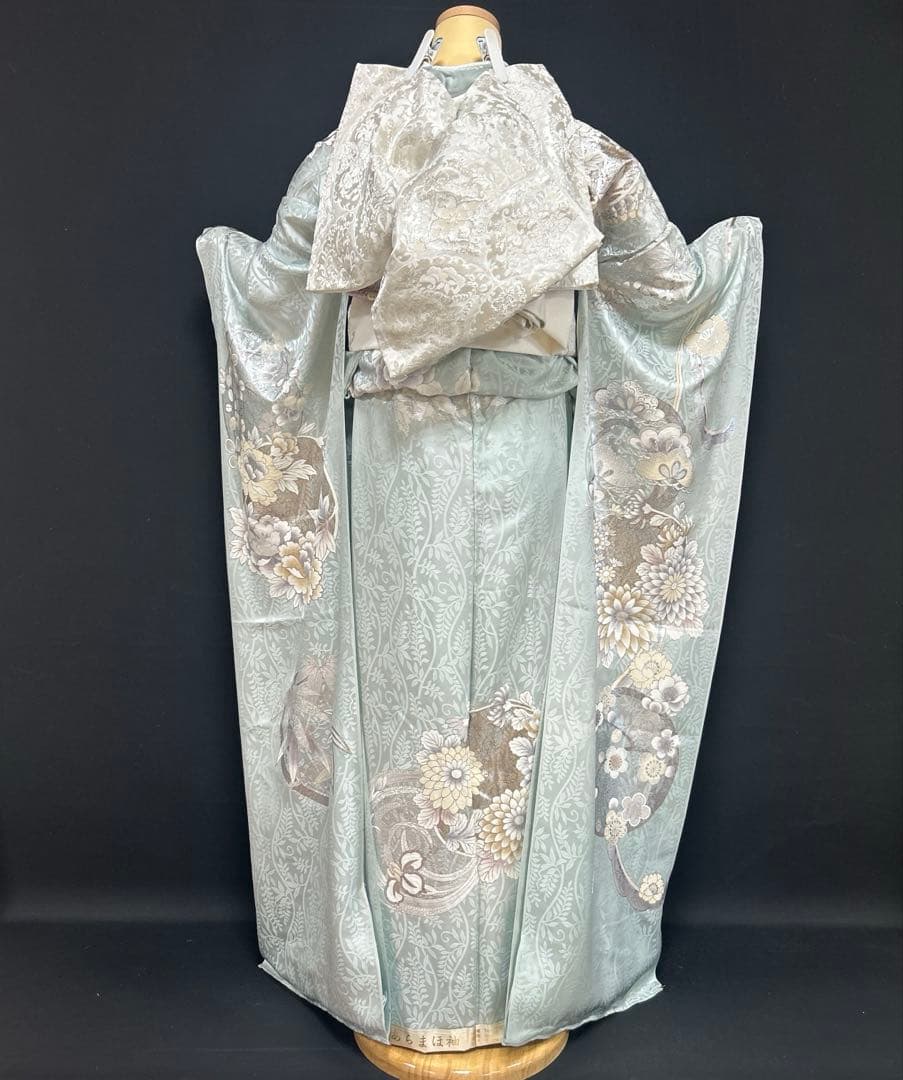 水色の牡丹や菊の上品な振袖フルセット(大きくお仕立て出来ます)