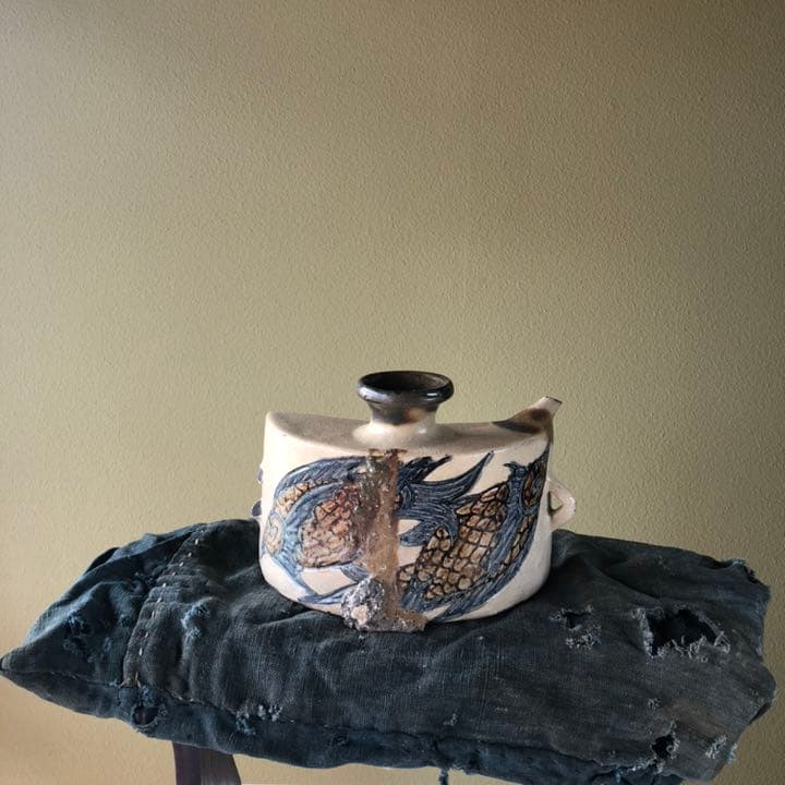 魚紋ヤチムン