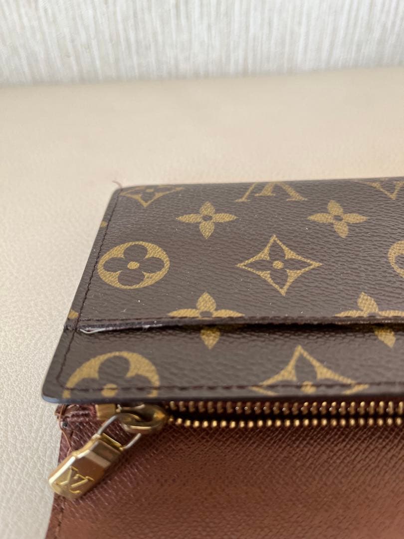 LOUIS VUITTONモノグラム長財布