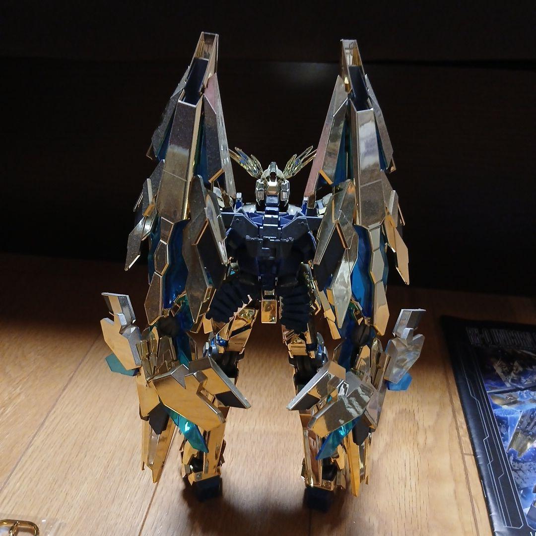 MG(マスターグレード) ガンプラ 金色