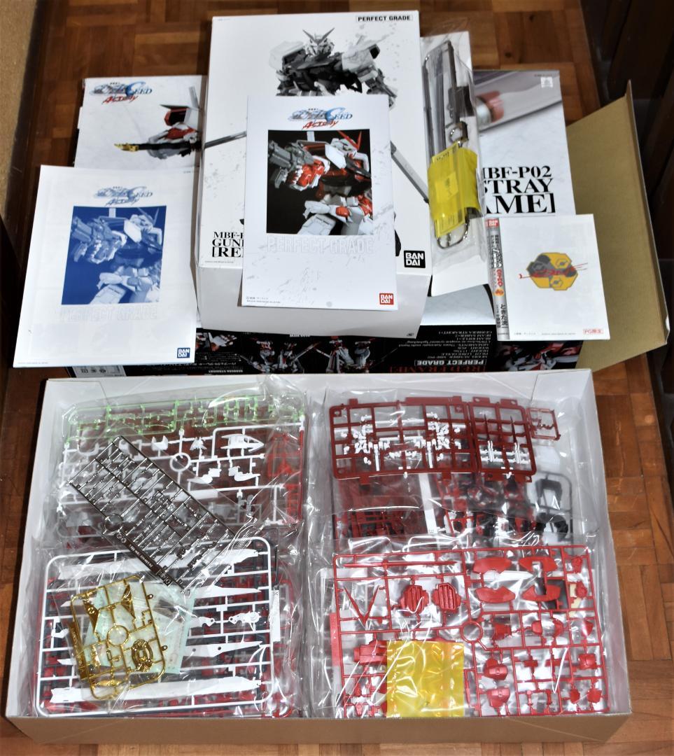 ガンプラ PG MBF-P02 GUNDAM ASTRAY RED FRAME