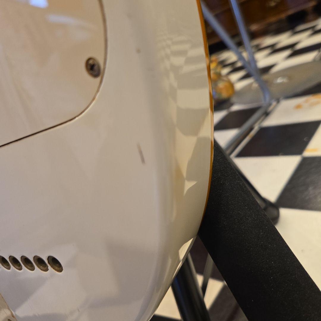 FERNANDES ZO-3 読売ジャイアンツ 限定 アンプ内蔵ギター