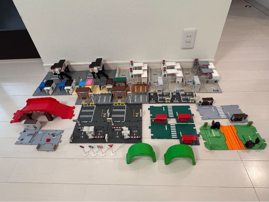 トミカタウン　つながるどうろ　セット