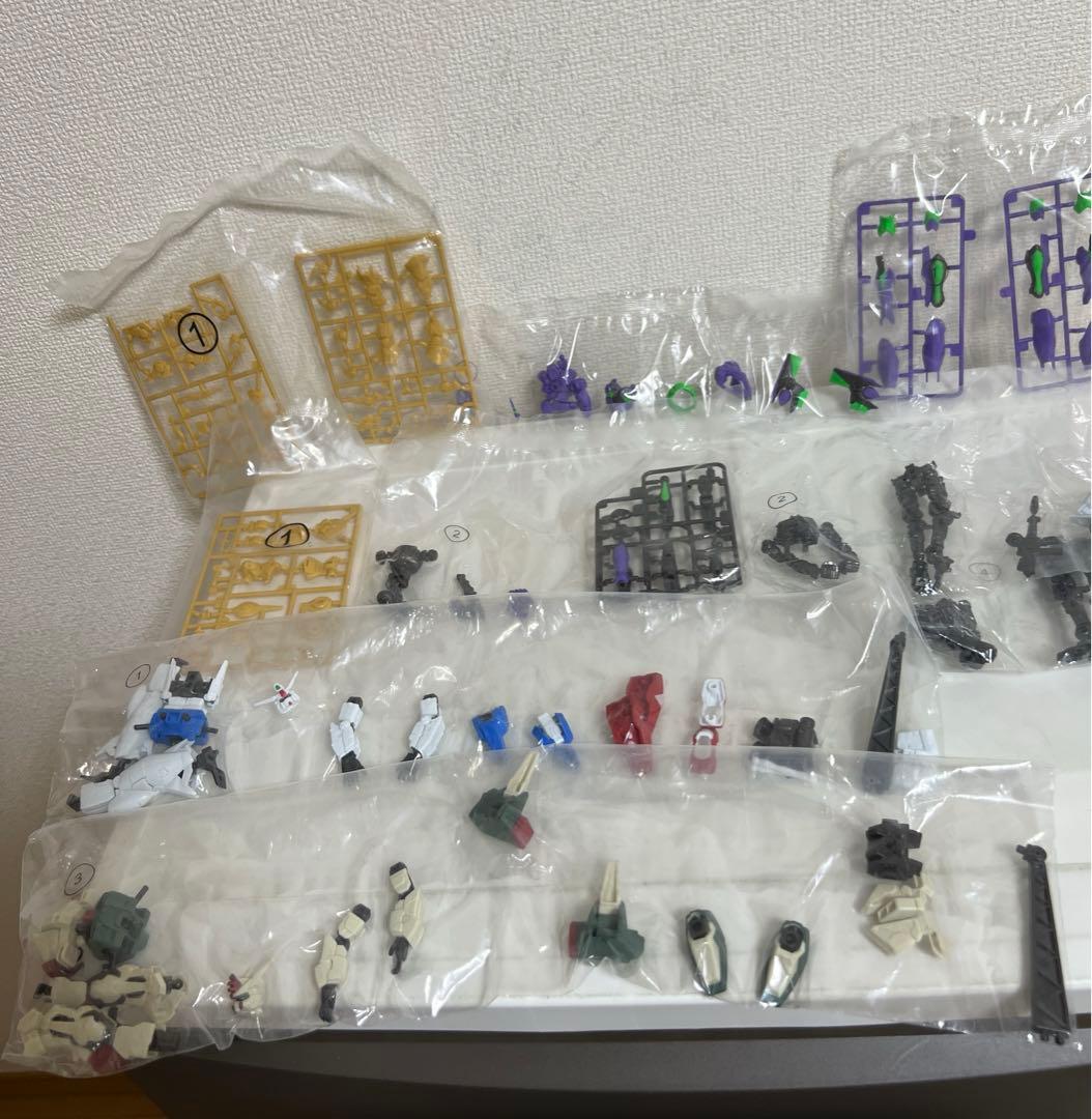 ガンダムプラモデルのセット