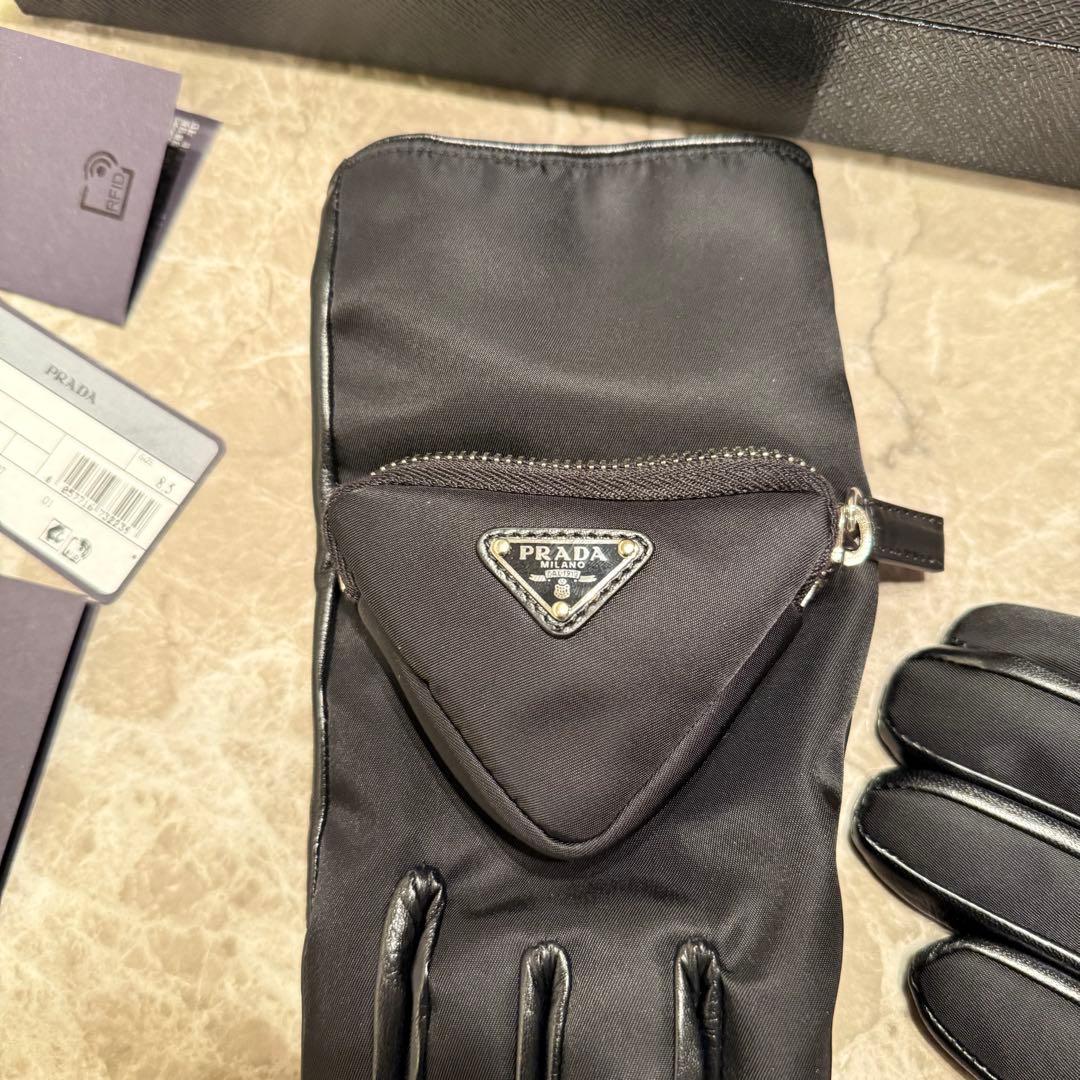 【新品・未使用】PRADA プラダ リナイロン×レザー 手袋 グローブ 8.5
