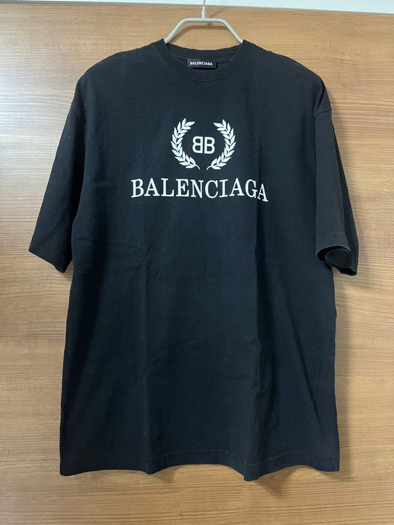 BALENCIAGA ブラック Tシャツ 半袖 ロゴ