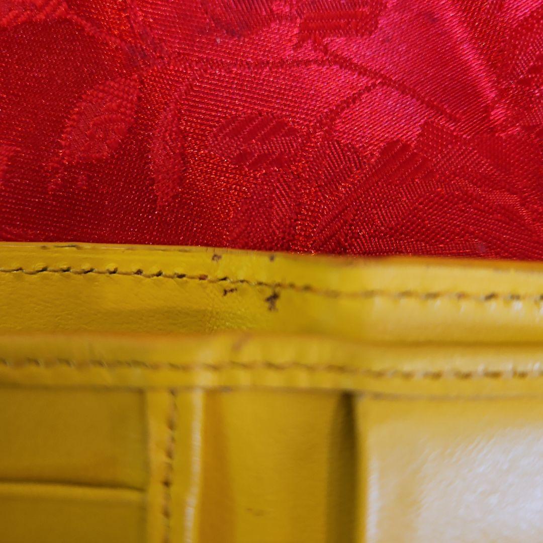 EMILIO PUCCI　エミリオプッチ　折財布　三つ折り　コンパクトウォレット