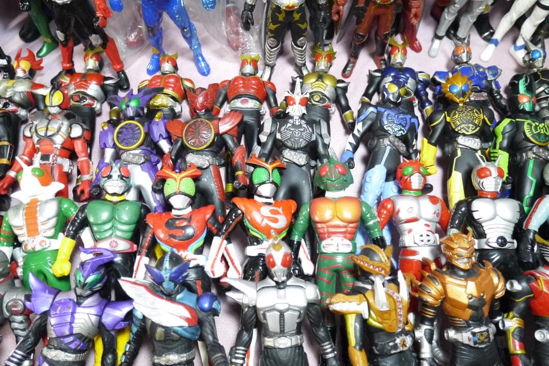 ライダーヒーローシリーズ　ビッグサイズソフビフィギュアなど　118体セット