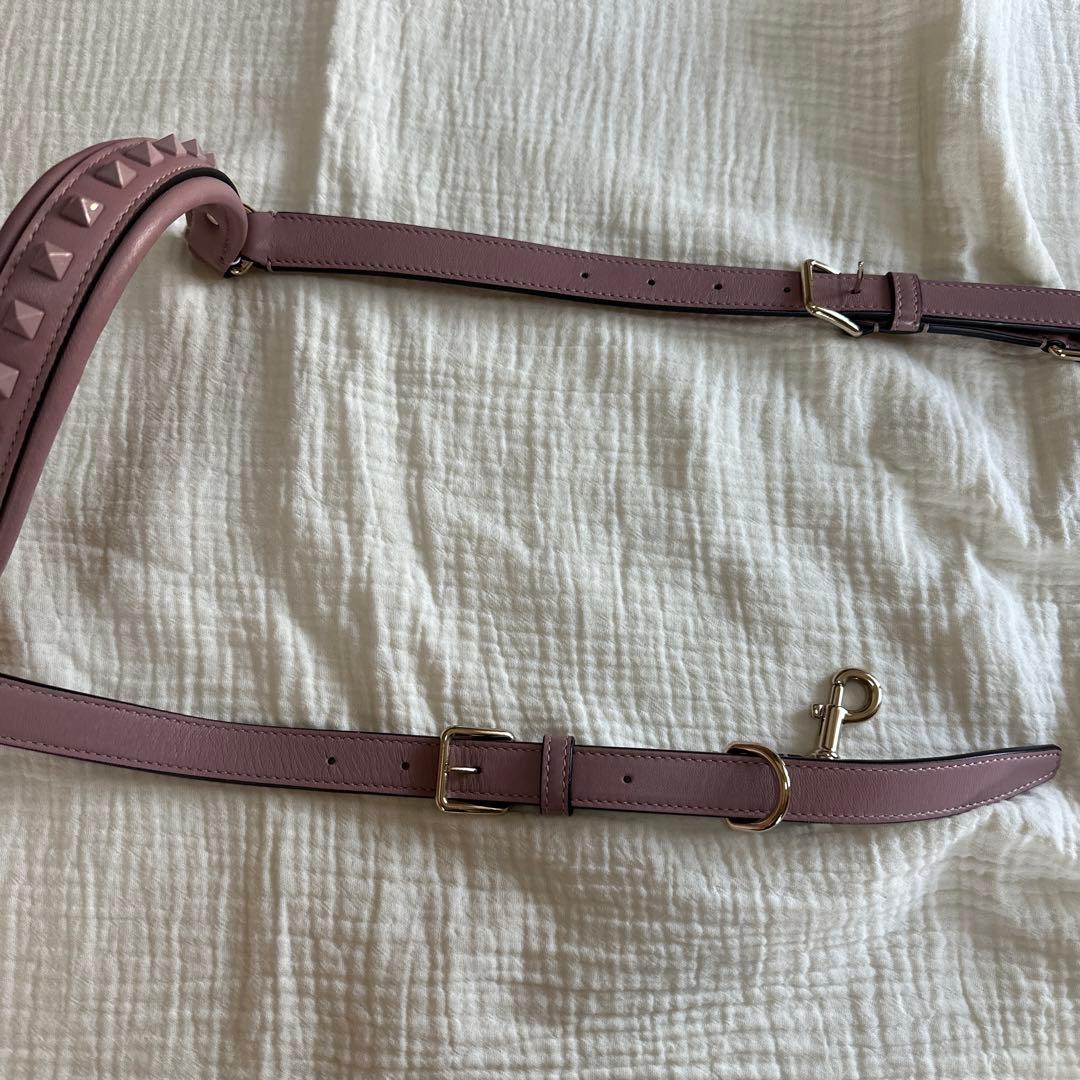 超美品 ヴァレンティノ ロックスタッズキャンディ ピンク