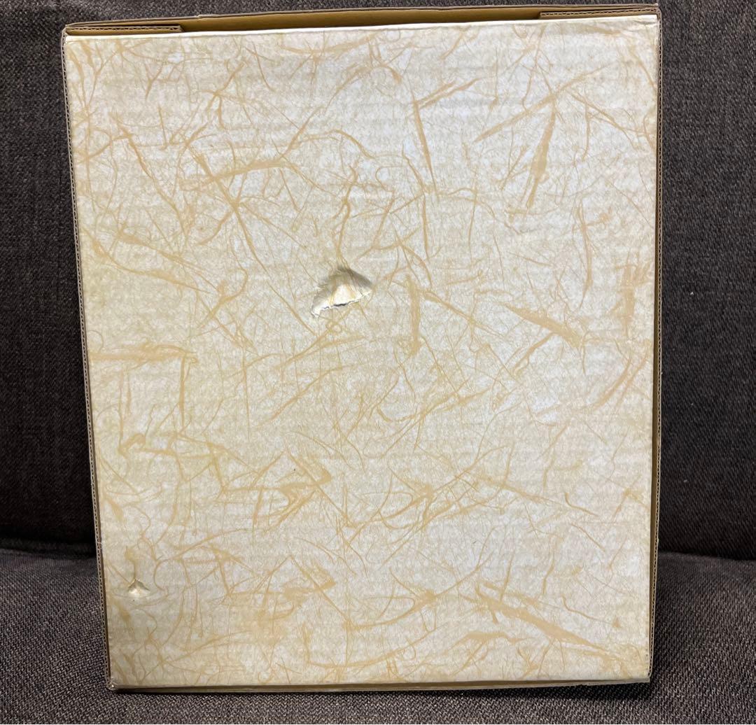 【月桂冠】源蔵•志野焼ぐい呑セット清酒一級源蔵徳利：720ml詰　白•黒各1本