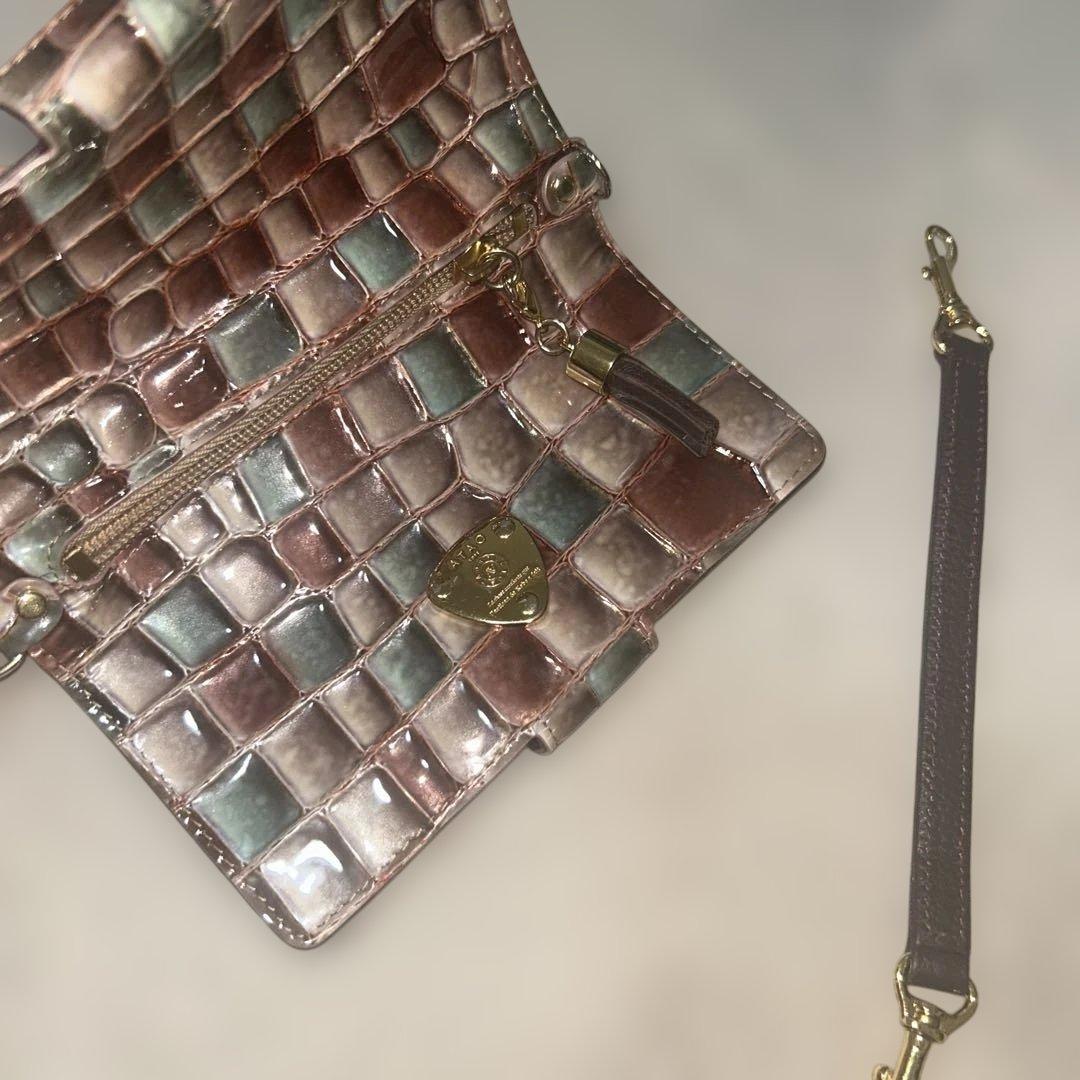 ATAO極美品 生産終了商品アタオヒッポ スマホケース アドリア　エメラルド