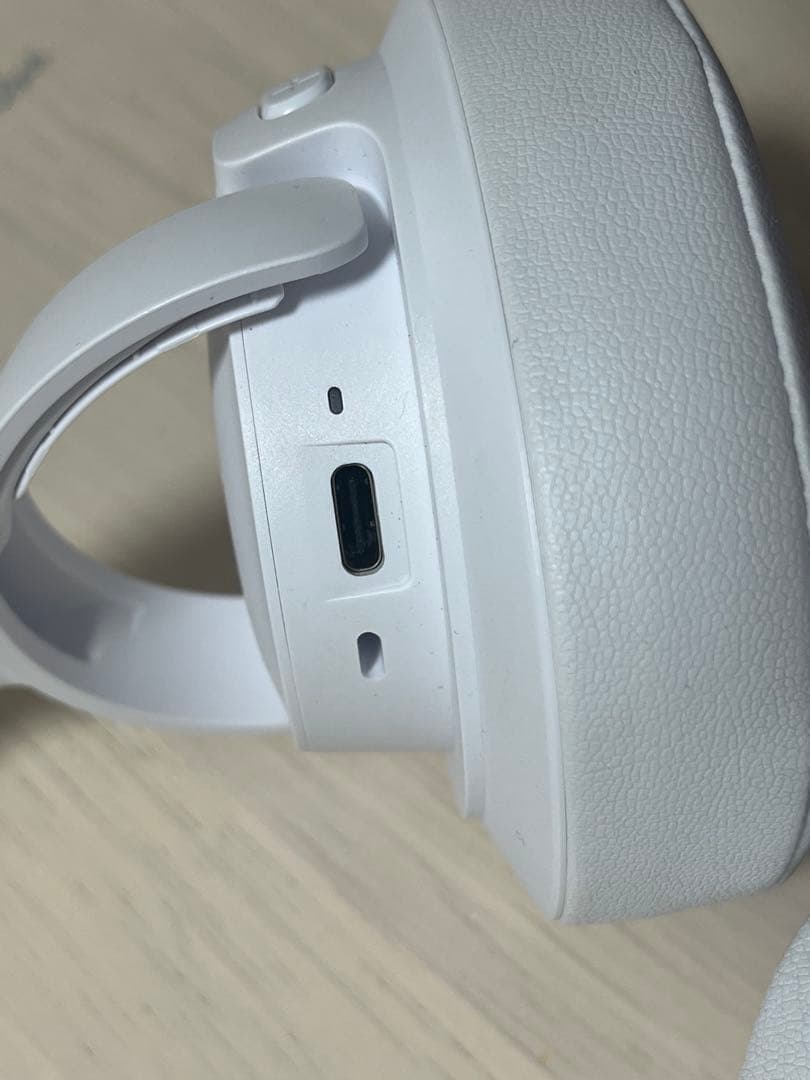 JBL TUNE 770NC ワイヤレスヘッドフォン ホワイト