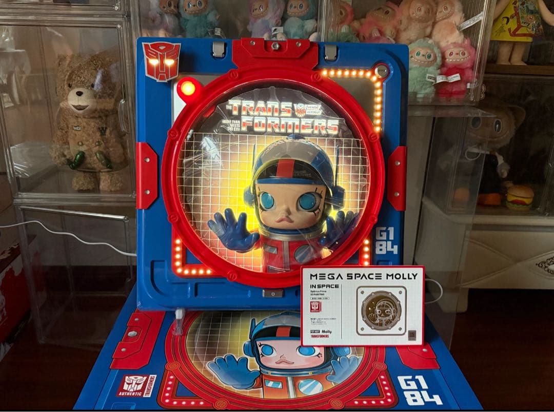 POPMART オプティマス・プライム × MOLLY 限定999体