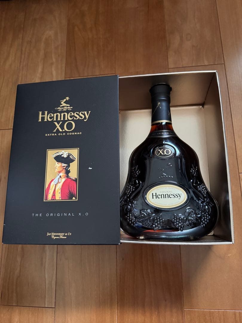 ａ。 　Hennessy (ヘネシー) XO 700ml と　レミーXO