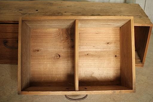 味のある横長の木製引き出し3杯　ローテーブル　飾り台　作業台　古家具　古民家