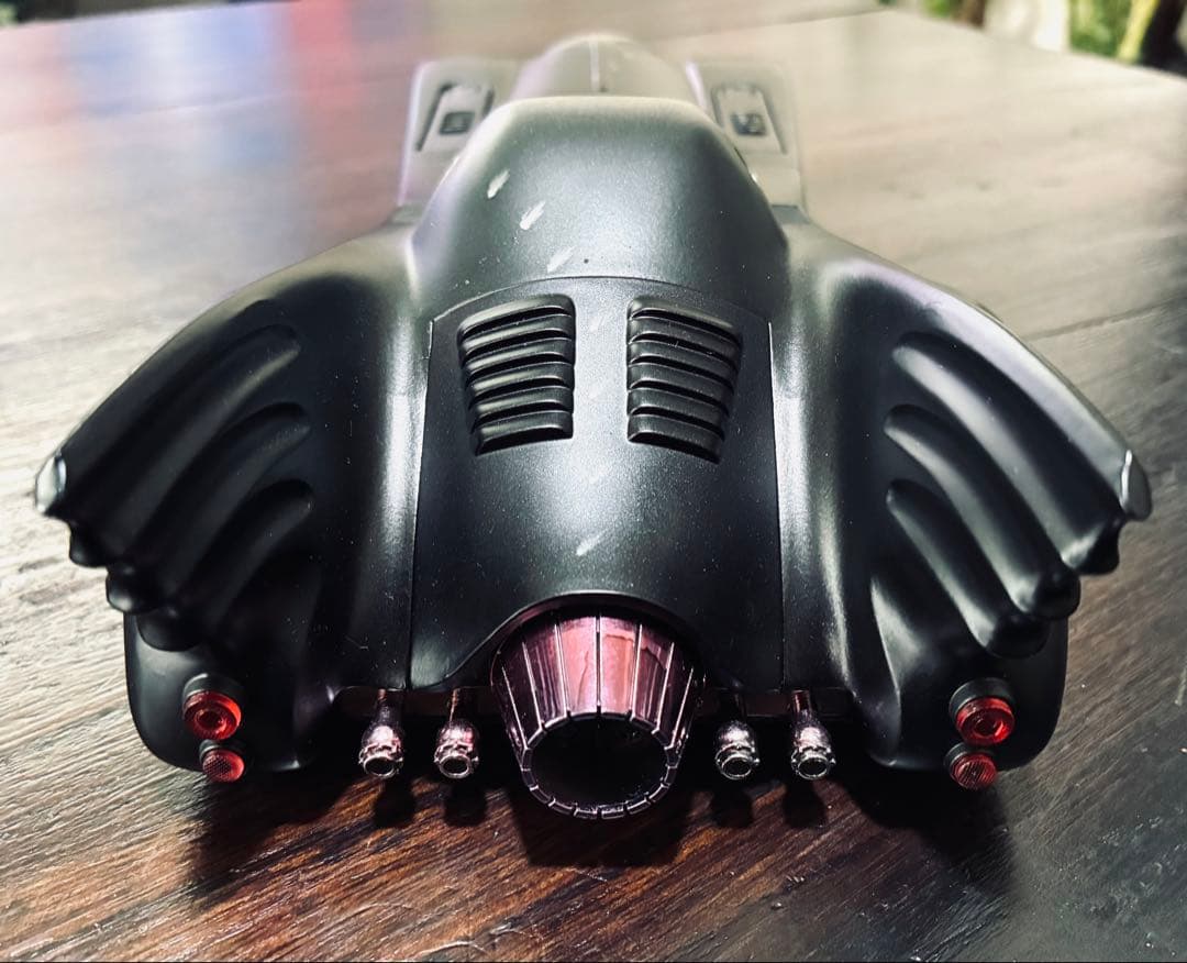 ホットウィール　バトルダメージリミテッドエディション　バットモービル　バットマン