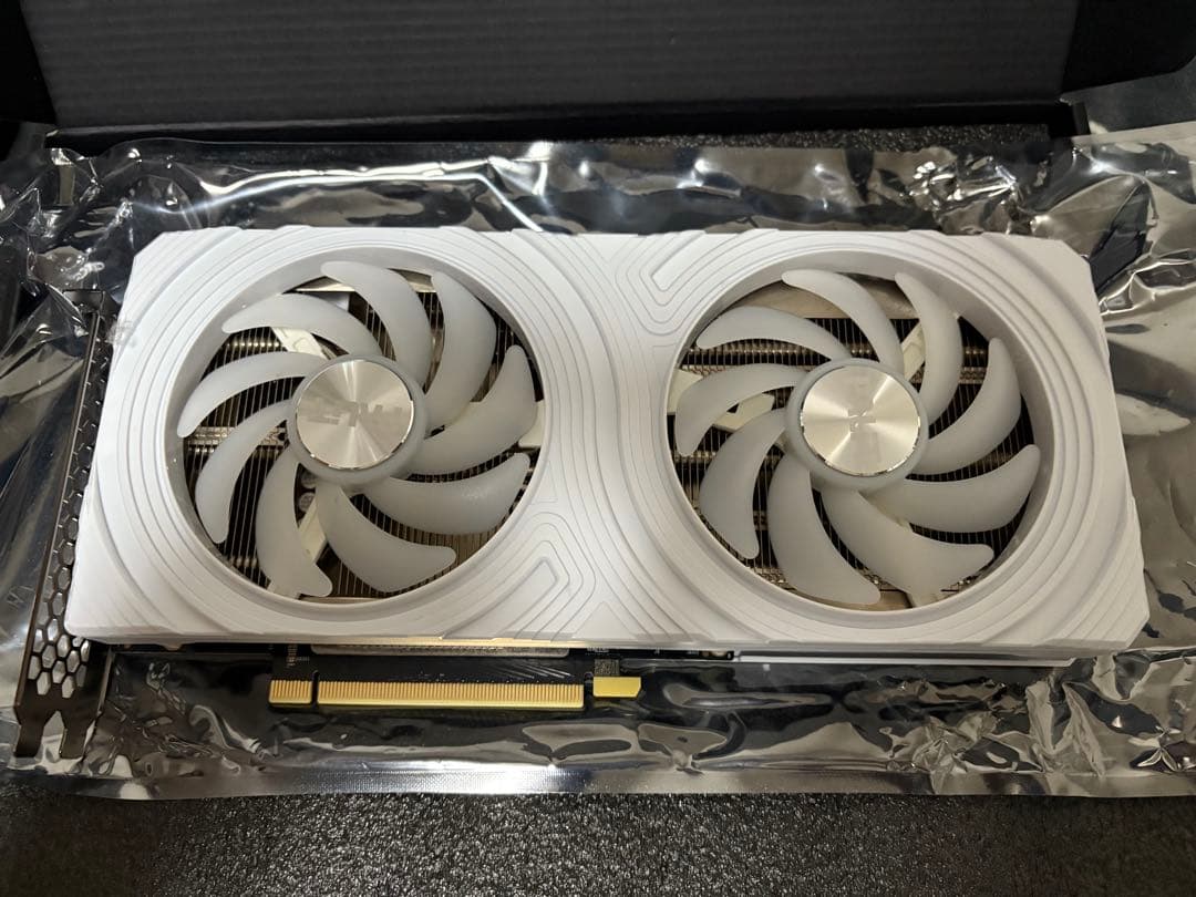 【中古品】PALIT GeForce RTX 4060 Ti 8GB ホワイト