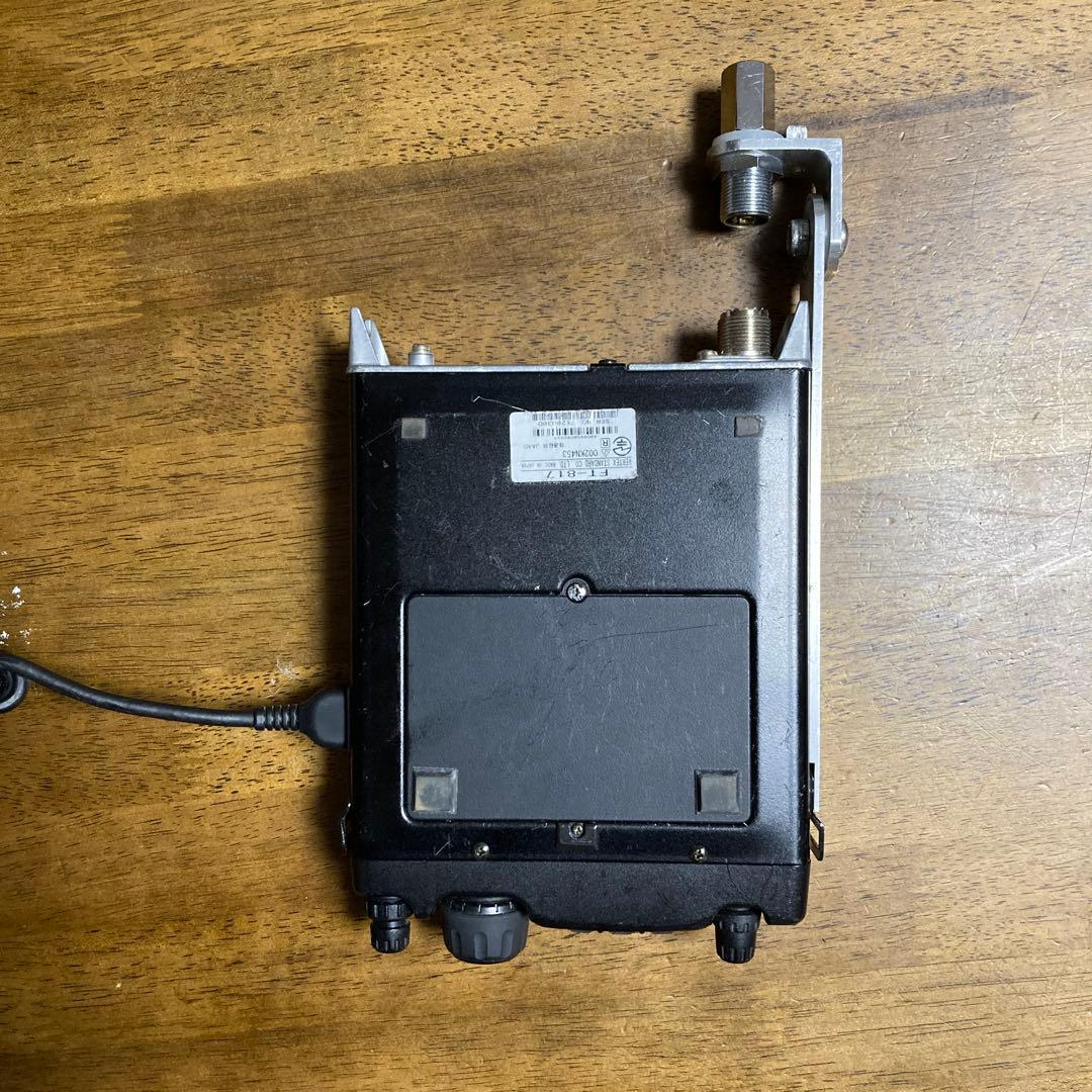 FT-817 八重洲無線HF/VHFトランシーバー