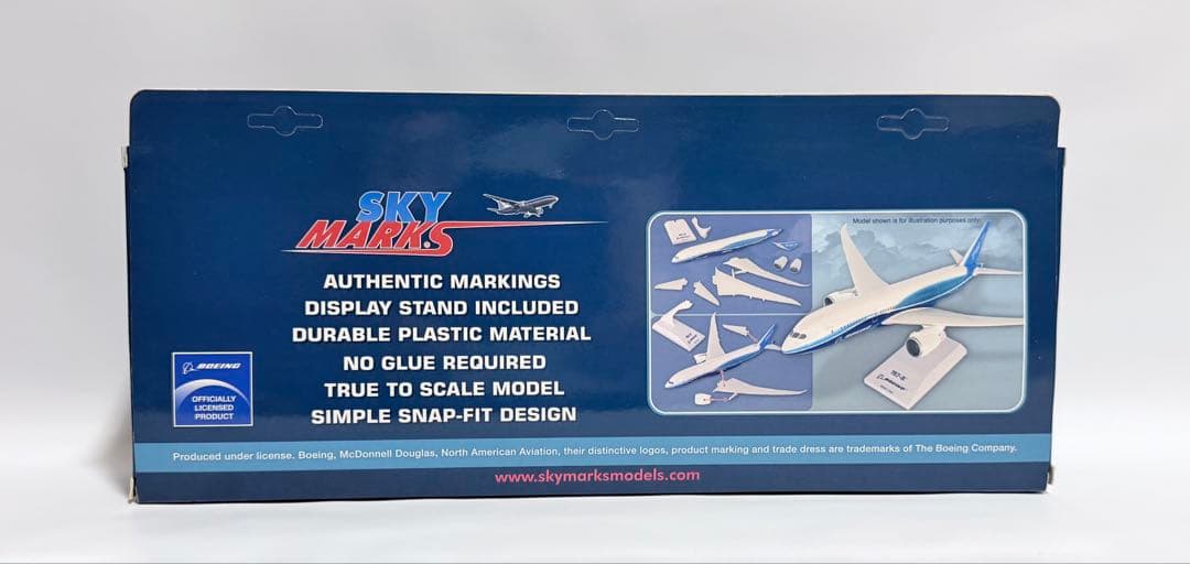 Daron SKYMARKS 1/200 B747-400 英国航空BOAC