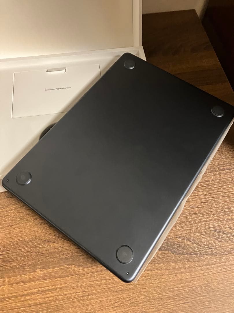 MacBook Air 13.6 インチ MLY33J/A