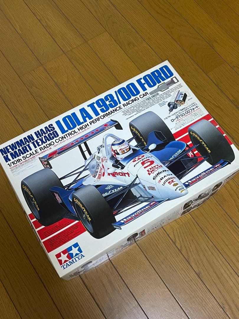 タミヤ 1/10 ラジオコントロール ローラ T93/00 フォード 新品未使用