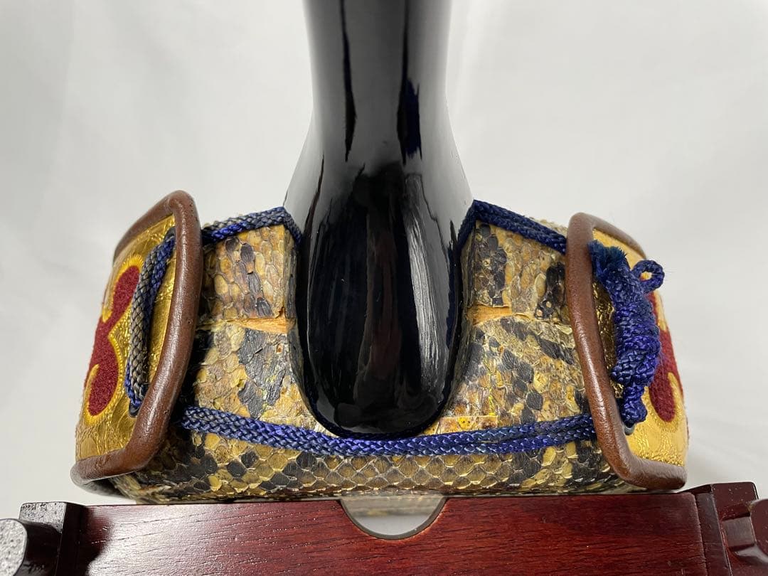 沖縄三線 本皮1枚張り 黒木系棹