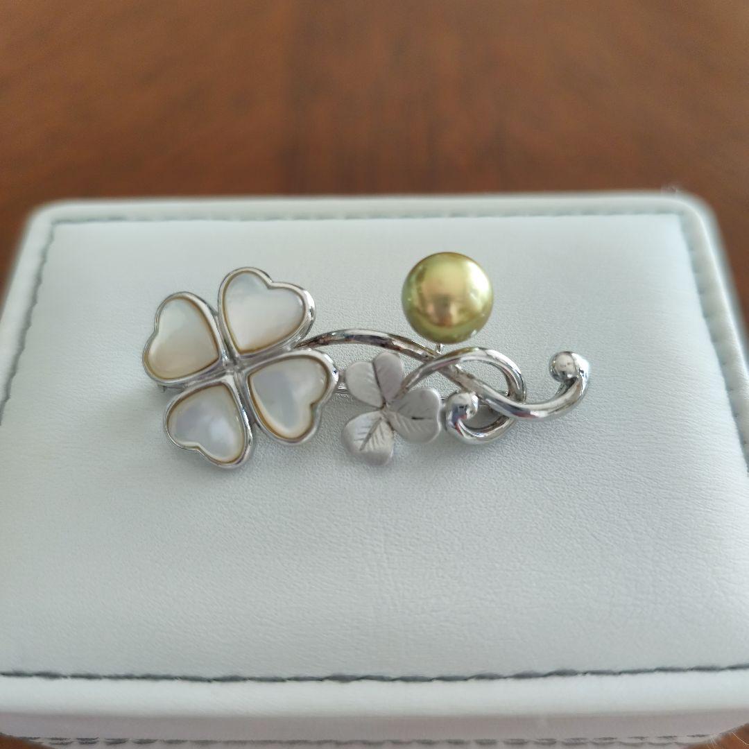 パール　ピスタチオパール　天然シェル　ブローチ　シルバー製