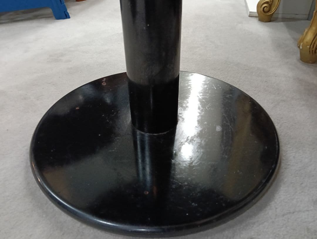 y　円形木製テーブル 光沢仕上げ 74cm　※テーブルのみ