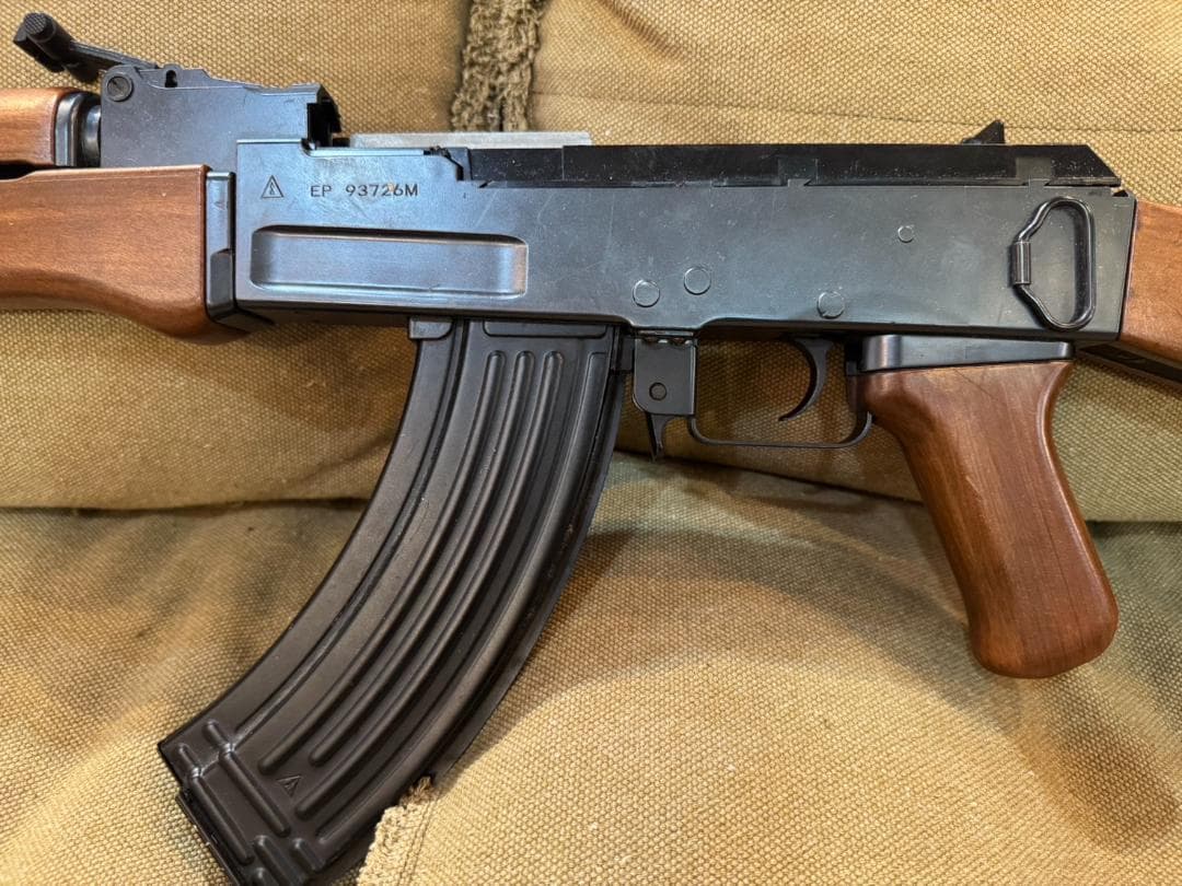 m*i様 E117◆東京マルイ　スタンダード電動ガン　トイガン　AK47　エアガ