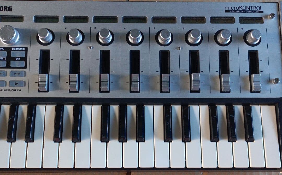 KORG microKONTROL 37鍵 MIDIコントローラー