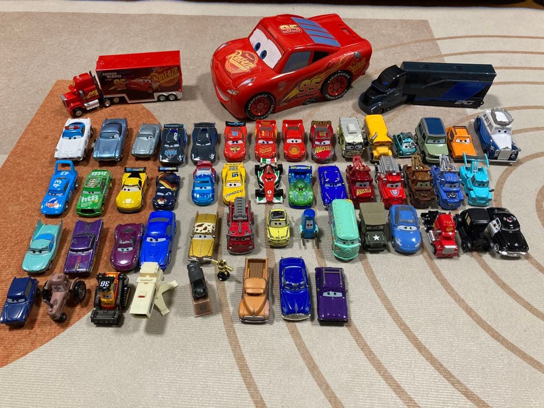 カーズ ミニカー コレクション 約50台以上
