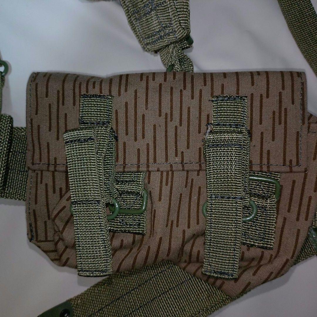 東ドイツ軍　装備品セット　部品1個欠落品