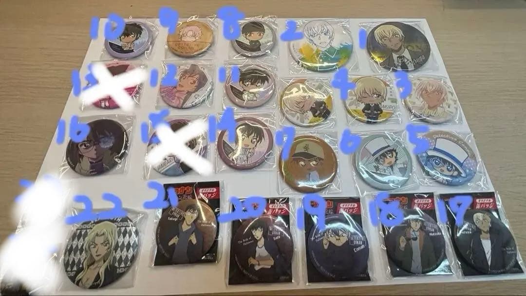 コナン　缶バッチ