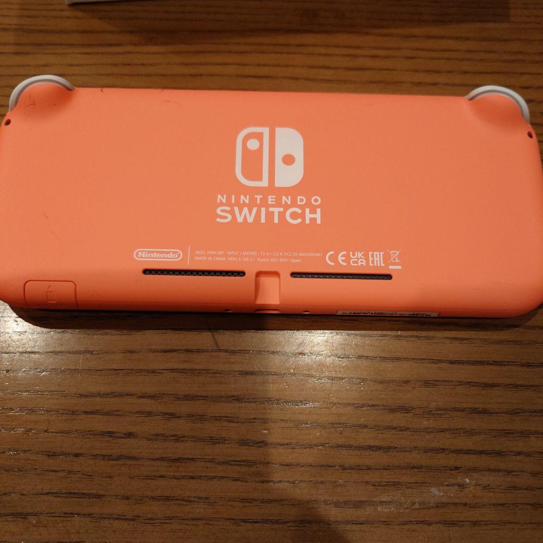 Switchライト　コーラルピンク