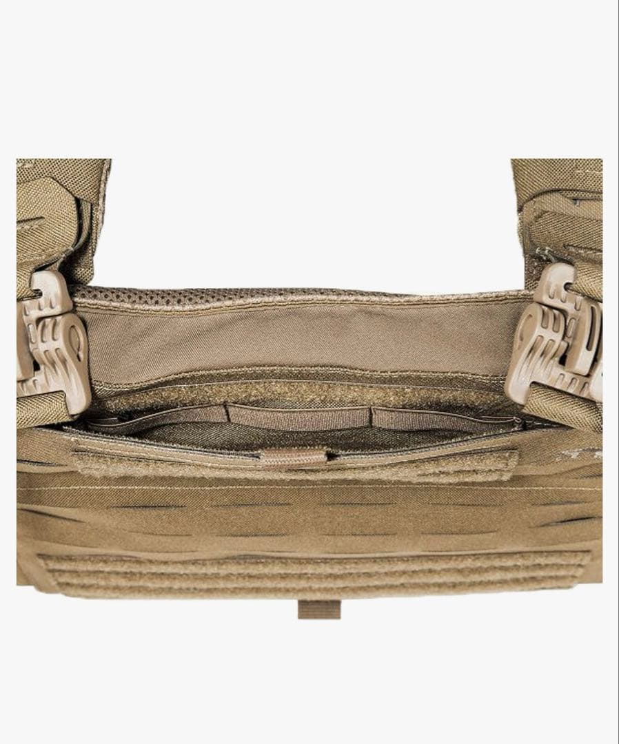 261280 タスマニアンタイガープレートキャリア QR LC ・