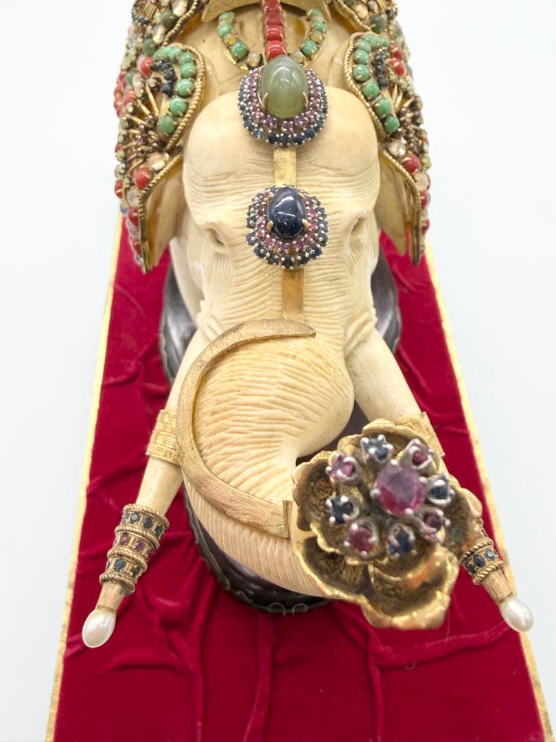 削除します　天然素材 宝石飾 象 置物 全長22cm 重1.24kg 細密細工