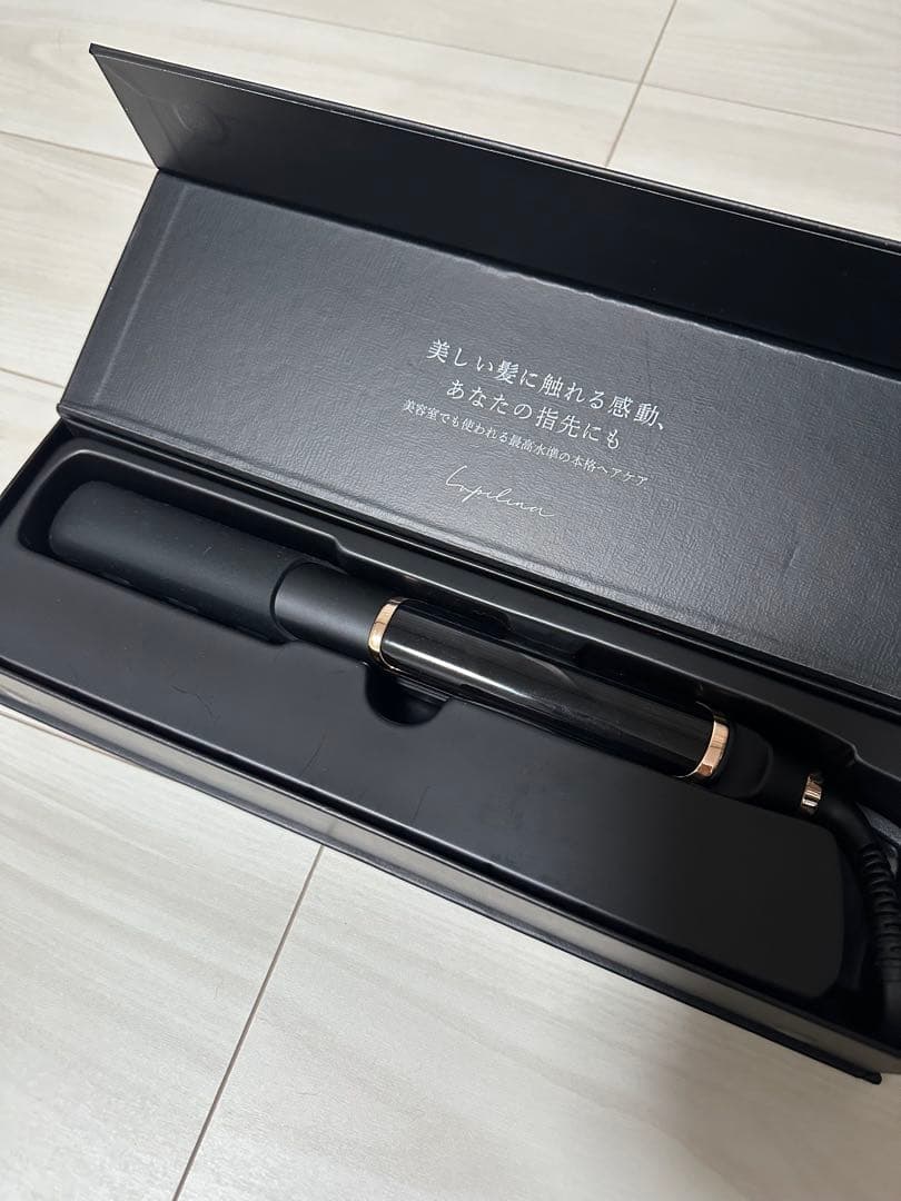 ルピリーナ　ストレートヘアアイロン ブラック