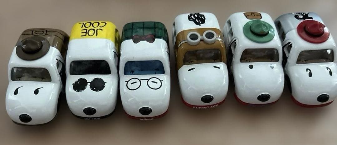 スヌーピー トミカ　ミニカー＆バス