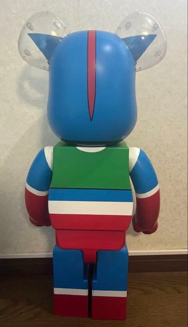 【BE@RBRICK】 アクション仮面しんちゃん 1000％