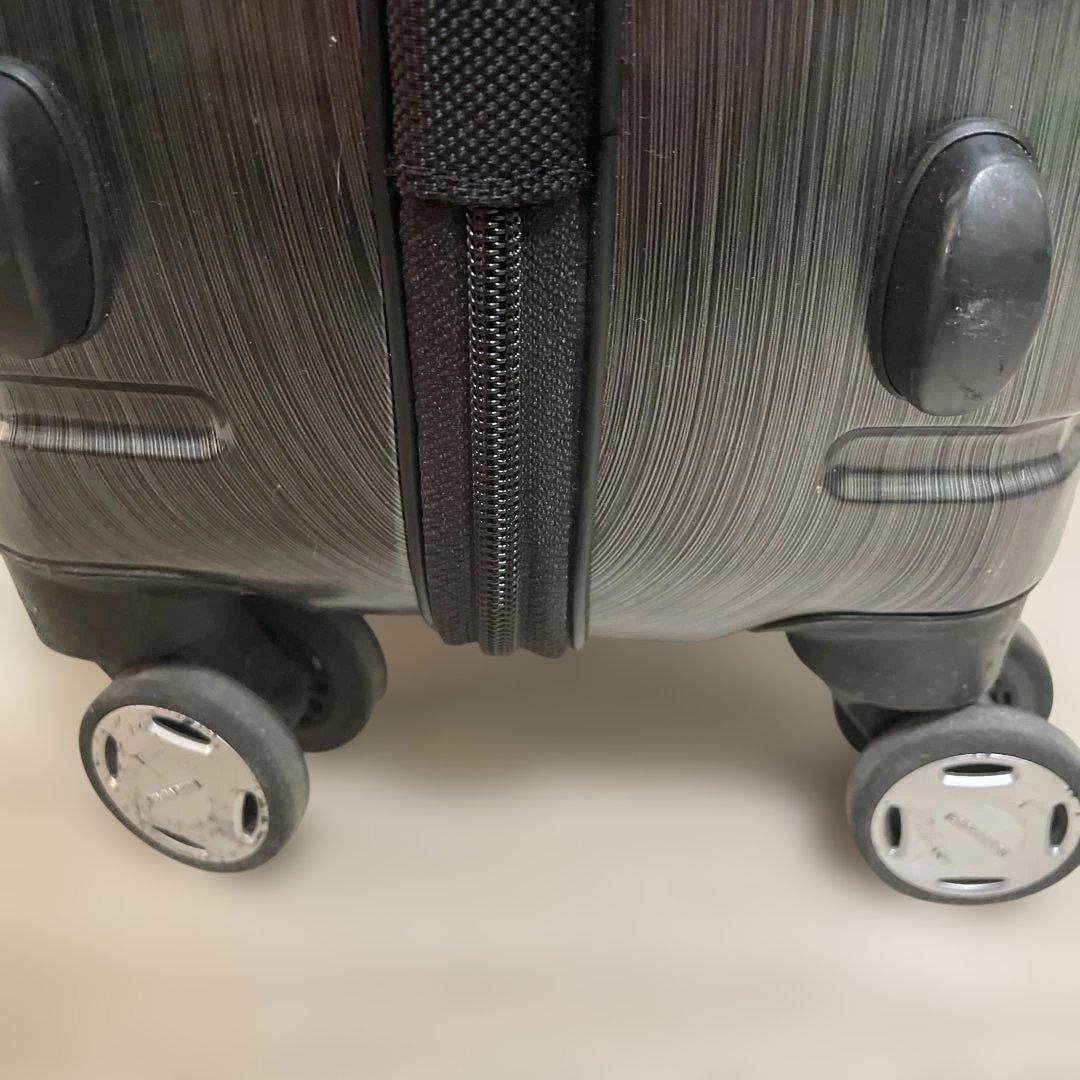 BERMASフロントオープン キャリーケース