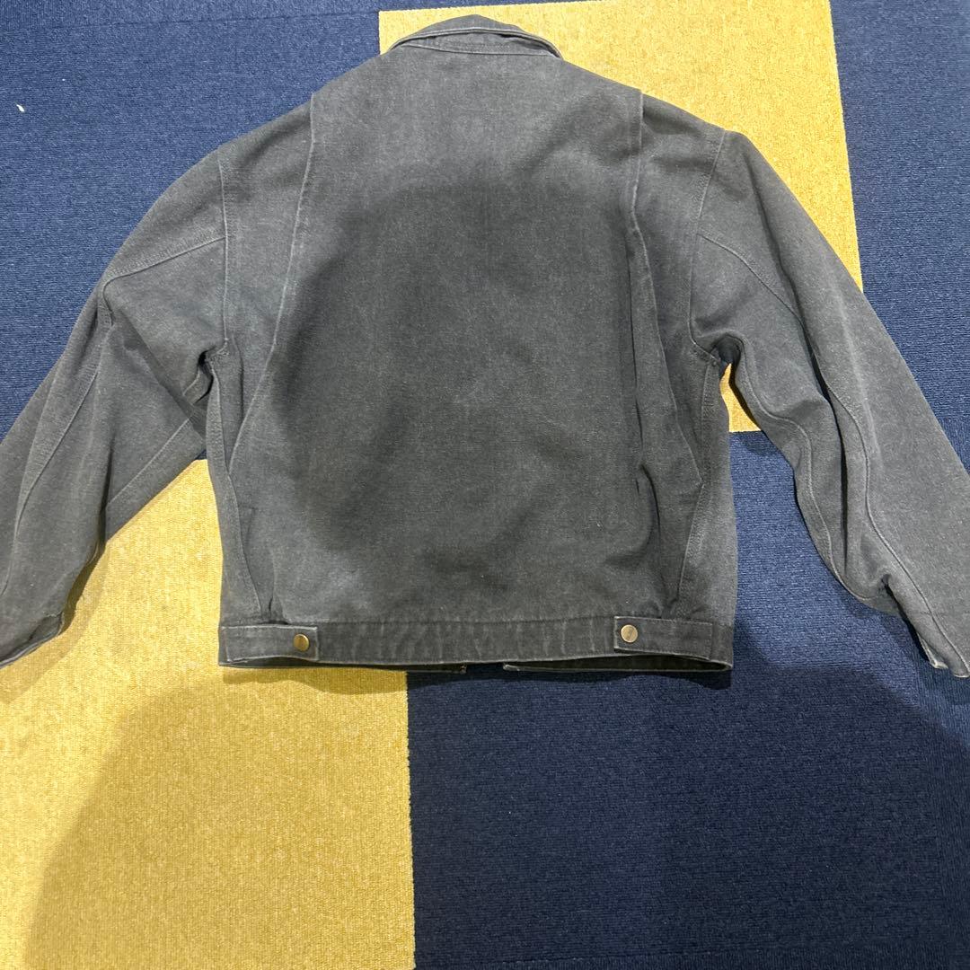 Carhartt グレー ショート丈ジャケット