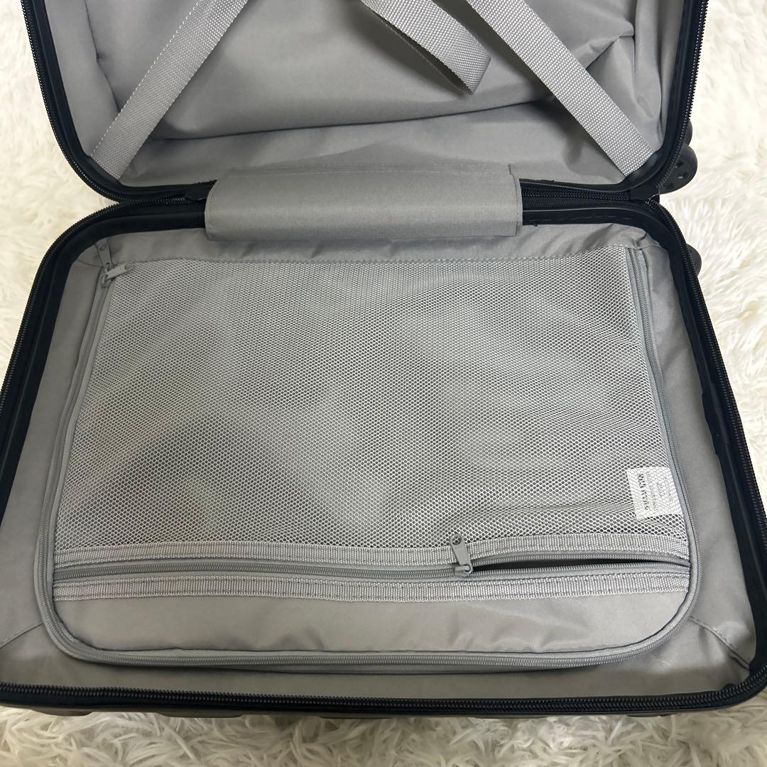 美品 送料無料 無印良品 バーを自由に調節できるハードキャリーケース 20L