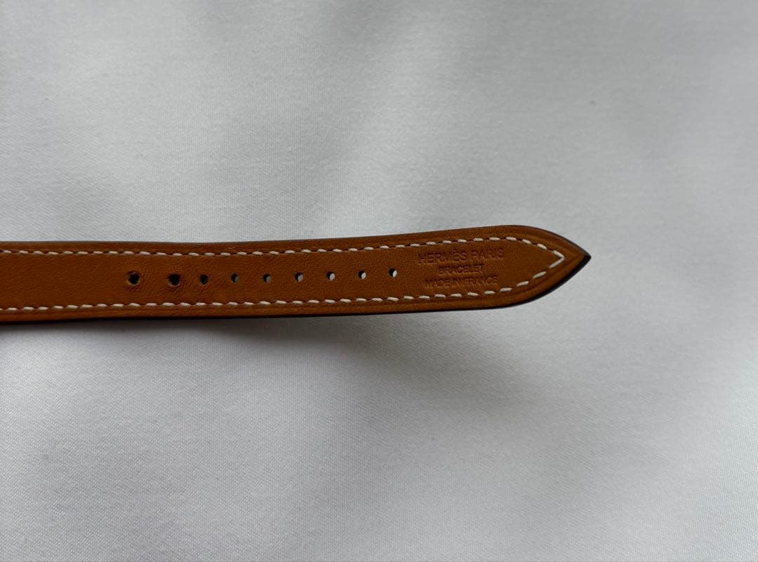 Apple WatchのHERMESバンド。エトゥープ。シンプルトゥール。