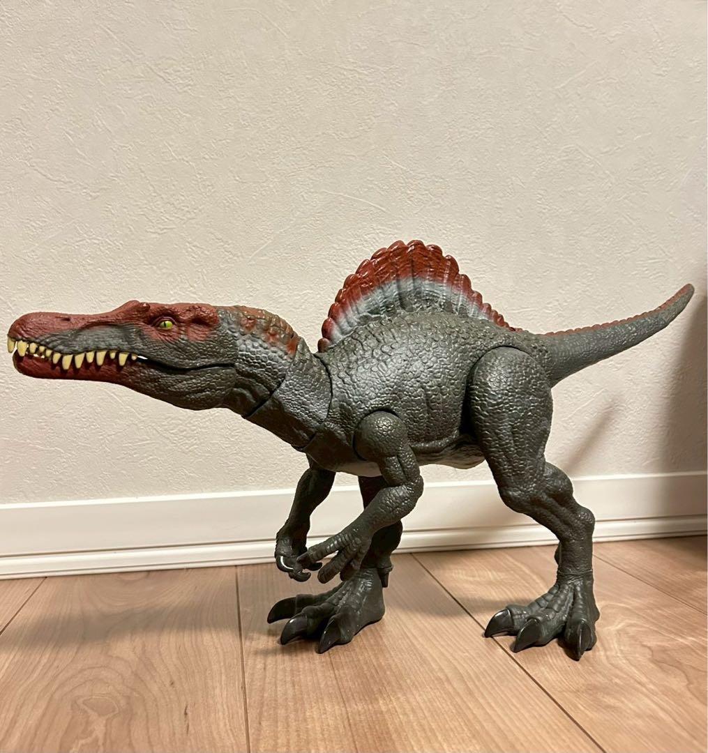 ジュラシックワールド　スピノサウルス　レガシーコレクション　マテル　フィギュア