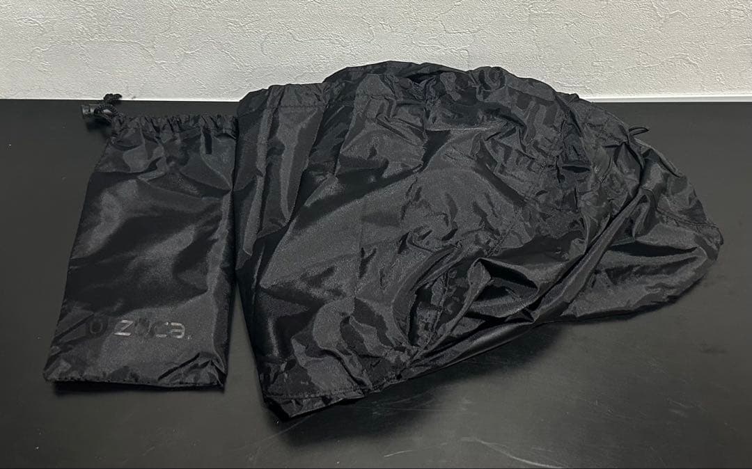 【新年の激安セール中！】Zuca スポーツ バック　座れるバッグ　４点セット