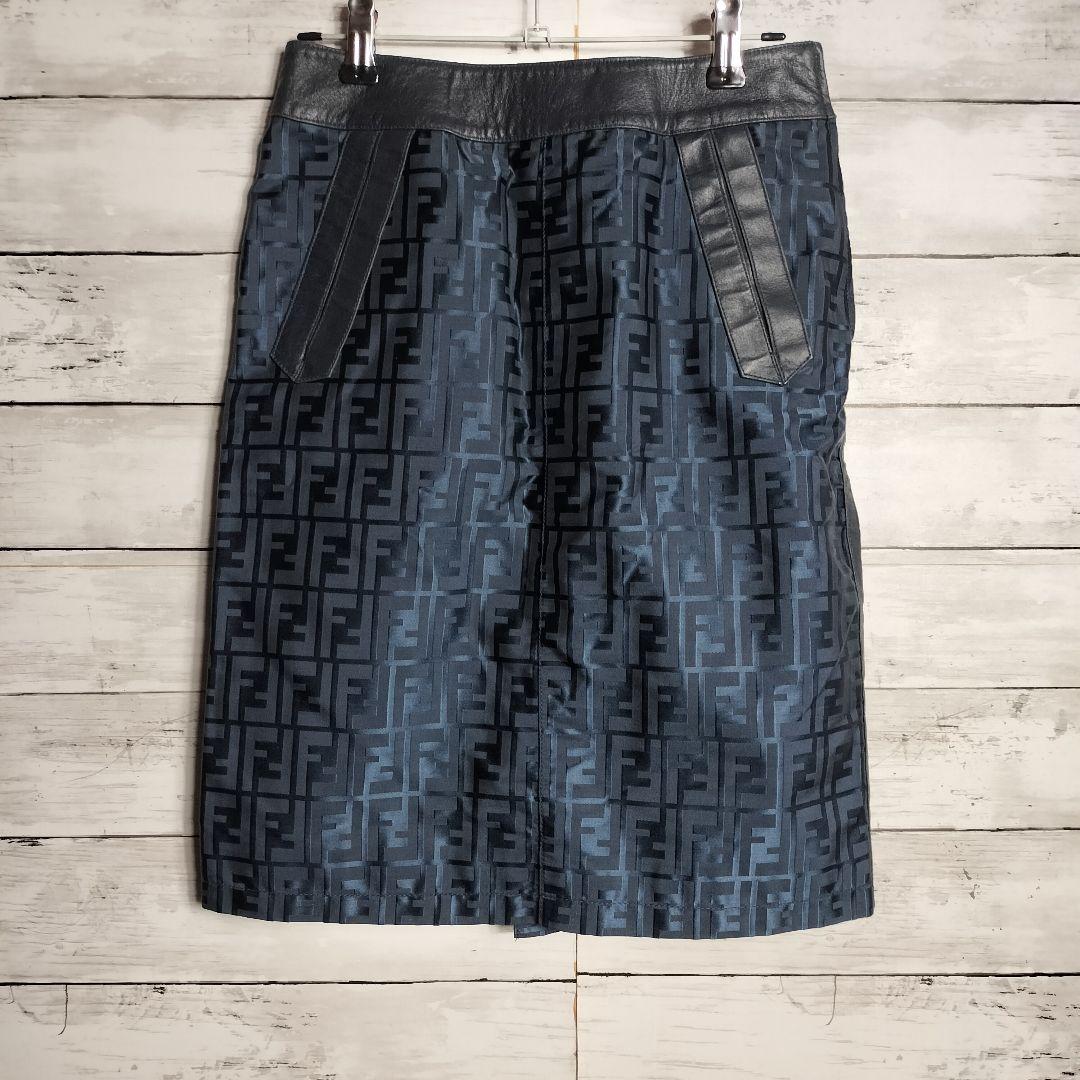 FENDI フェンディ ひざ丈スカート レザー ナイロン ズッカ柄 ドッキング